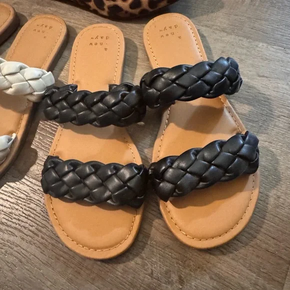 Size 6 women’s spring shoe bundle - Picture 3 of 6